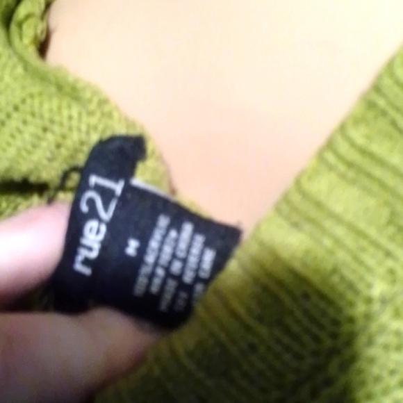 Rue21 Green Knitted Hooded Sweater - Picture 2 of 4
